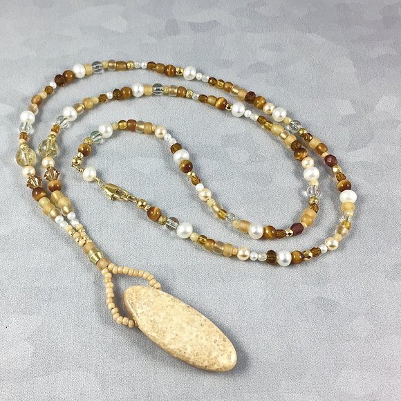FOSSIL NECKLACE WITH FRESHWATER PEARLS, GEMSTONES, GOLD-PLATED BEADS - Picture 1 of 3